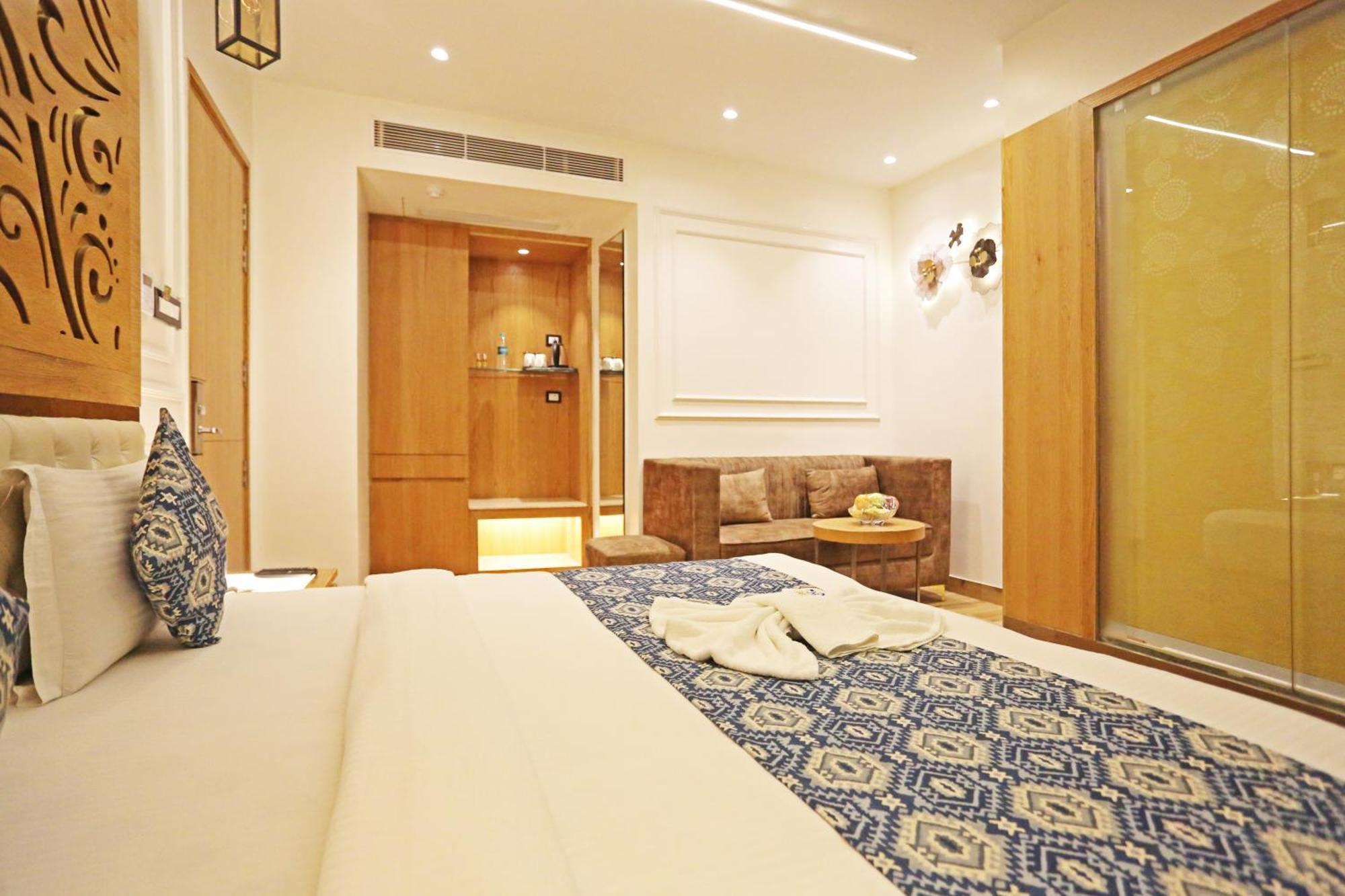 Jrd Luxury-Business Hotel Νέο Δελχί Εξωτερικό φωτογραφία
